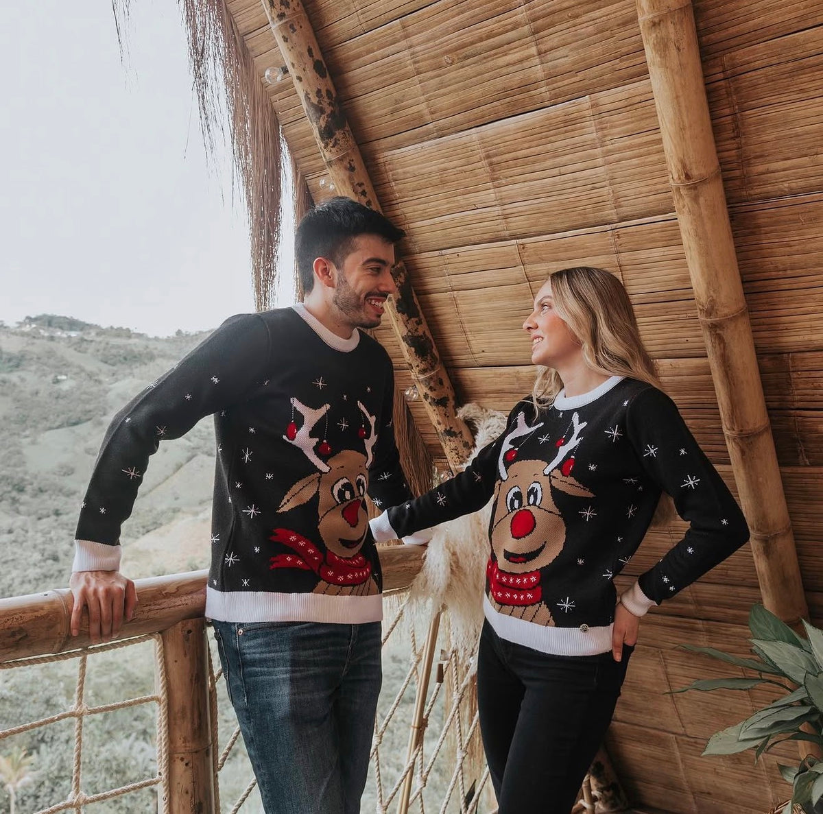 Saco Navideño Tejido Negro Diseño Reno Rodolfo | Soulan Store